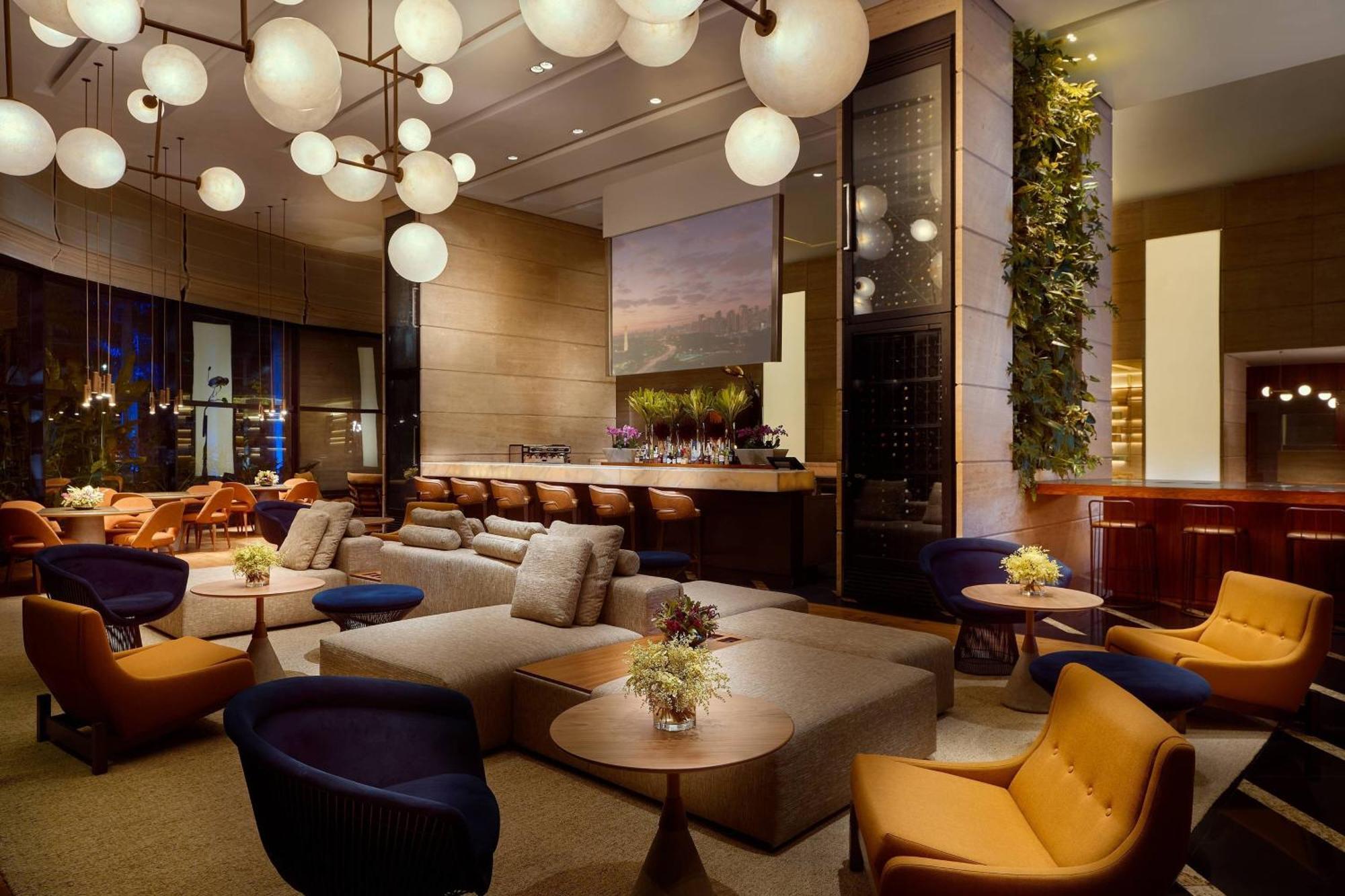 르네상스 상 파울로 호텔 상파울루 외부 사진 The lounge at the hotel